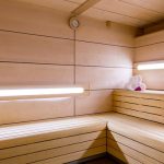Czy korzystanie z sauny pomaga schudnąć?